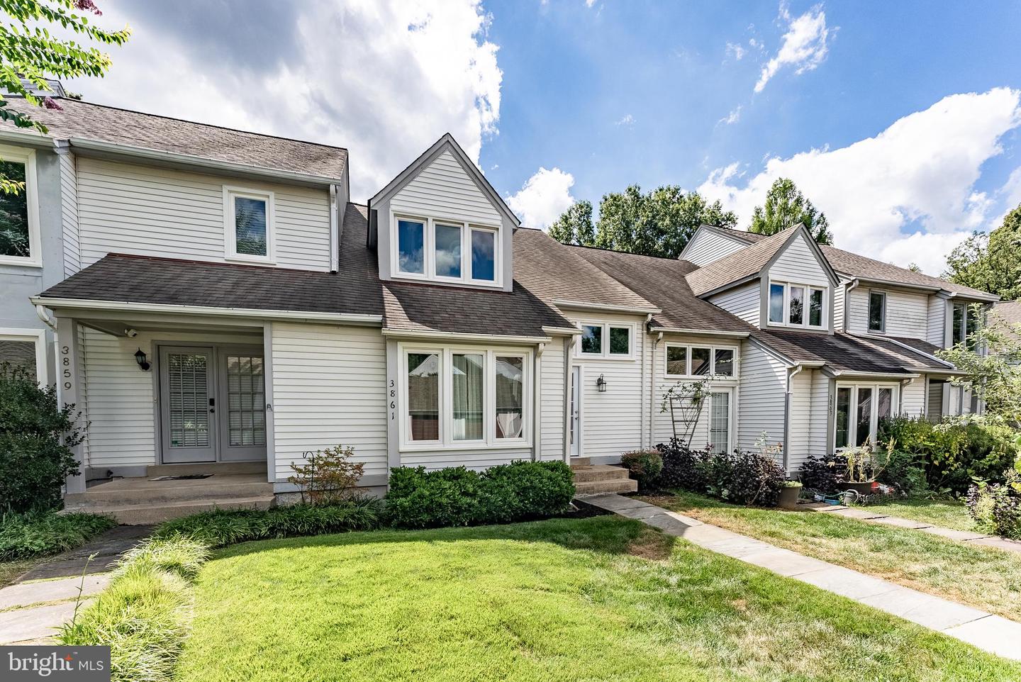 3861 ALDER WOODS CT, FAIRFAX, Virginia 22033, 2 Bedrooms Bedrooms, ,2 BathroomsBathrooms,Residential,For sale,3861 ALDER WOODS CT,VAFX2263156 MLS # VAFX2263156