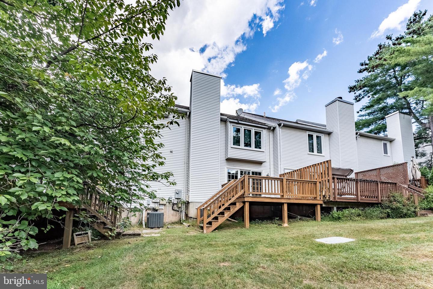3861 ALDER WOODS CT, FAIRFAX, Virginia 22033, 2 Bedrooms Bedrooms, ,2 BathroomsBathrooms,Residential,For sale,3861 ALDER WOODS CT,VAFX2263156 MLS # VAFX2263156