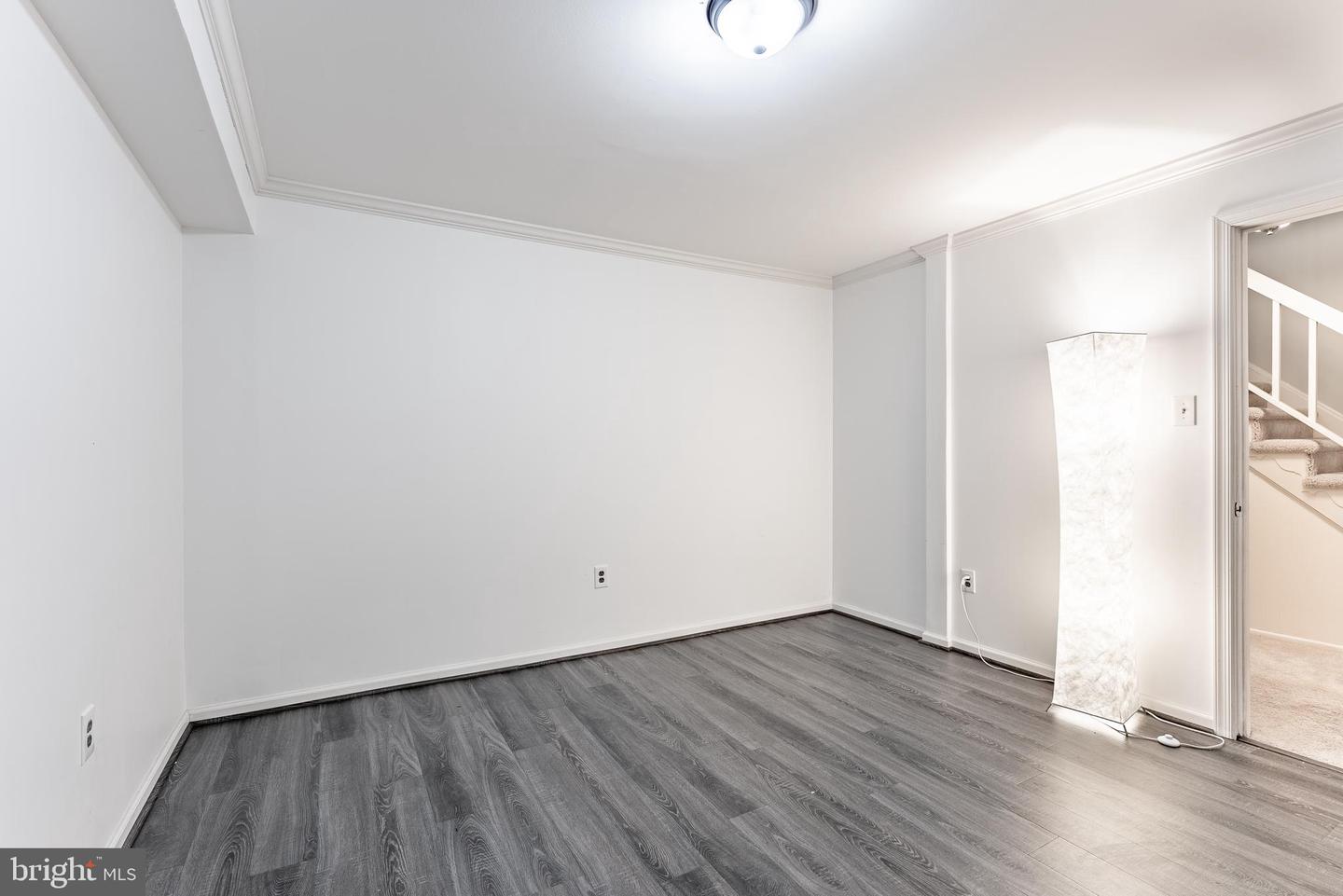 3861 ALDER WOODS CT, FAIRFAX, Virginia 22033, 2 Bedrooms Bedrooms, ,2 BathroomsBathrooms,Residential,For sale,3861 ALDER WOODS CT,VAFX2263156 MLS # VAFX2263156