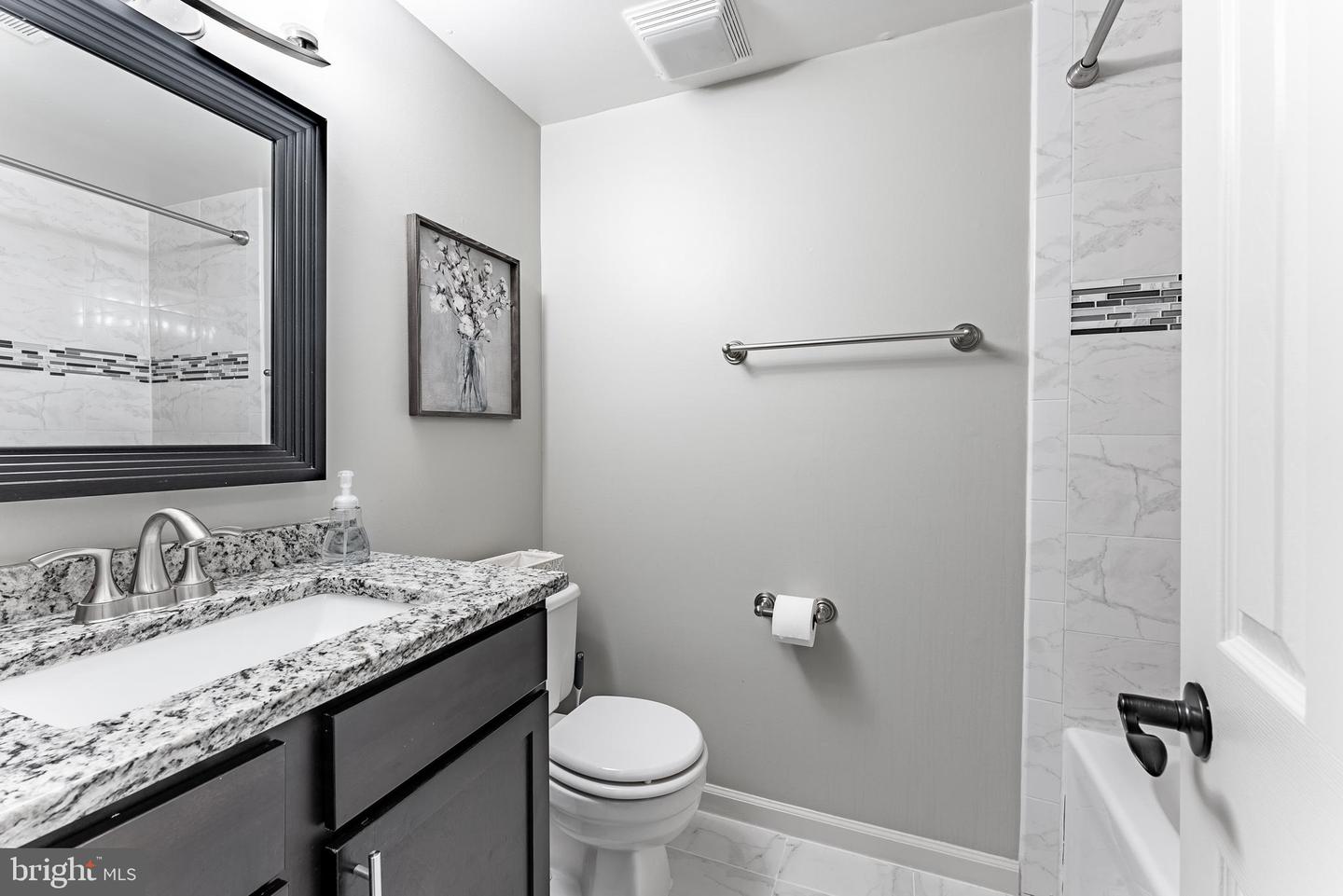 3861 ALDER WOODS CT, FAIRFAX, Virginia 22033, 2 Bedrooms Bedrooms, ,2 BathroomsBathrooms,Residential,For sale,3861 ALDER WOODS CT,VAFX2263156 MLS # VAFX2263156
