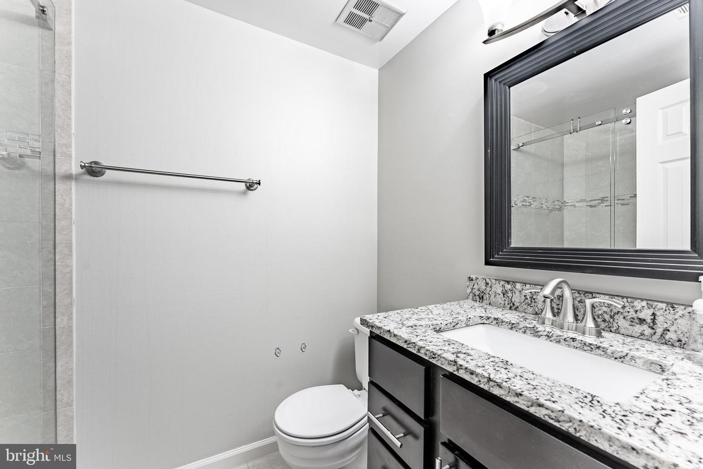 3861 ALDER WOODS CT, FAIRFAX, Virginia 22033, 2 Bedrooms Bedrooms, ,2 BathroomsBathrooms,Residential,For sale,3861 ALDER WOODS CT,VAFX2263156 MLS # VAFX2263156