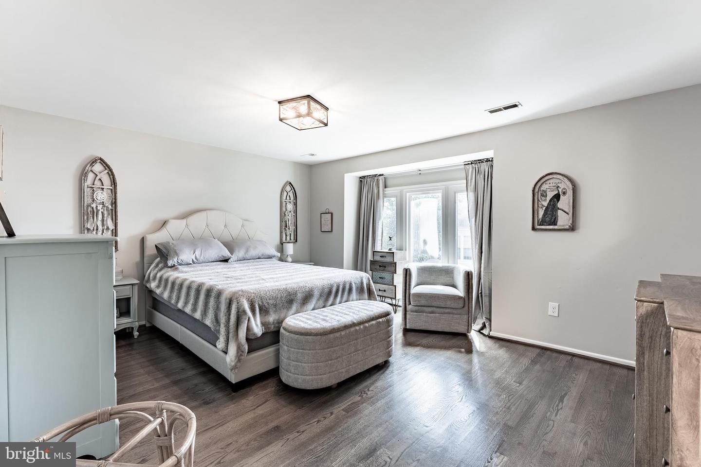 3861 ALDER WOODS CT, FAIRFAX, Virginia 22033, 2 Bedrooms Bedrooms, ,2 BathroomsBathrooms,Residential,For sale,3861 ALDER WOODS CT,VAFX2263156 MLS # VAFX2263156