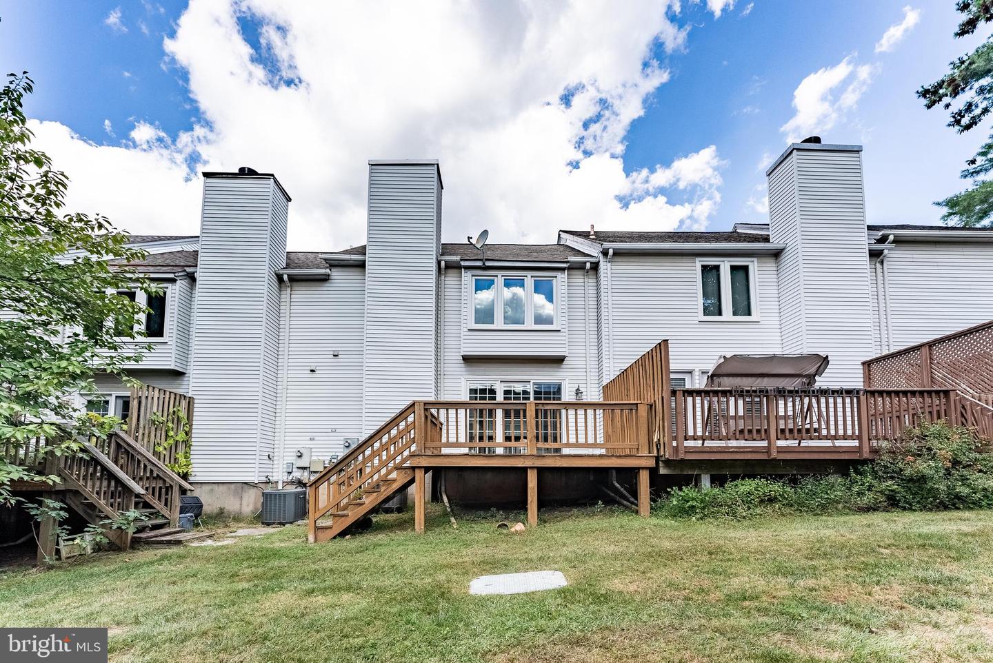 3861 ALDER WOODS CT, FAIRFAX, Virginia 22033, 2 Bedrooms Bedrooms, ,2 BathroomsBathrooms,Residential,For sale,3861 ALDER WOODS CT,VAFX2263156 MLS # VAFX2263156