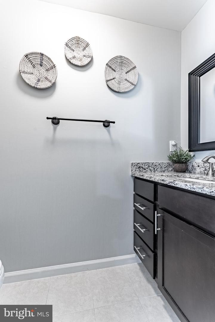 3861 ALDER WOODS CT, FAIRFAX, Virginia 22033, 2 Bedrooms Bedrooms, ,2 BathroomsBathrooms,Residential,For sale,3861 ALDER WOODS CT,VAFX2263156 MLS # VAFX2263156