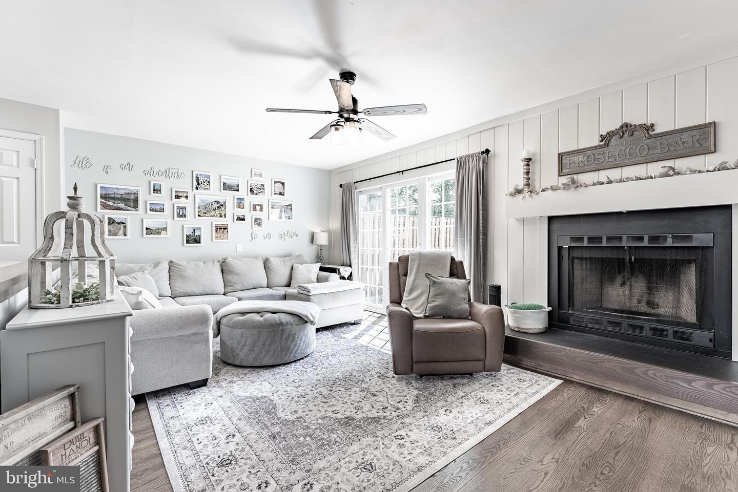 3861 ALDER WOODS CT, FAIRFAX, Virginia 22033, 2 Bedrooms Bedrooms, ,2 BathroomsBathrooms,Residential,For sale,3861 ALDER WOODS CT,VAFX2263156 MLS # VAFX2263156