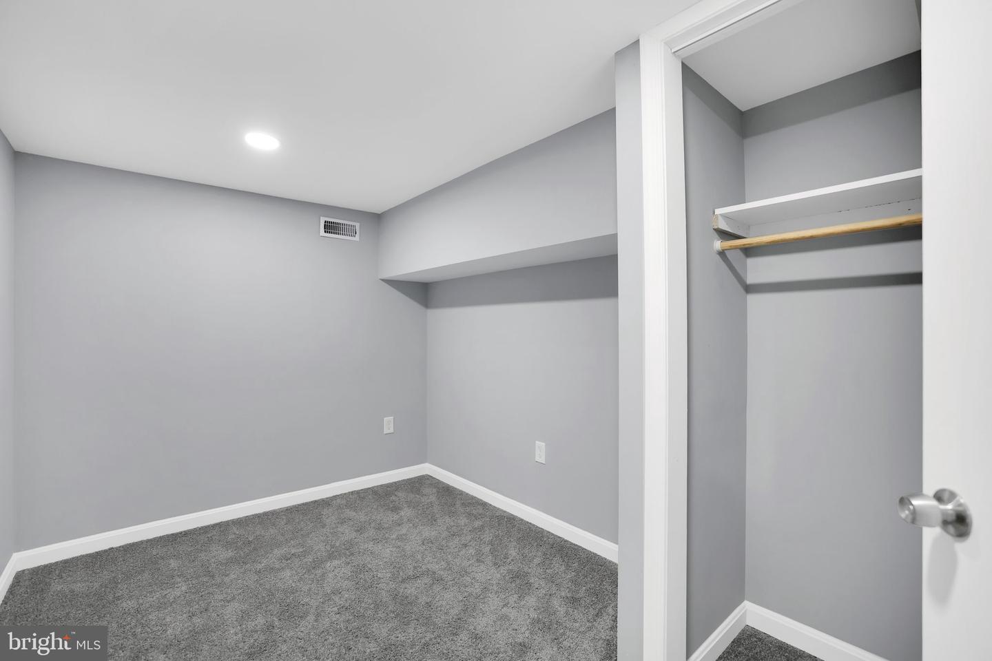 1618 16TH ST SE, WASHINGTON, District Of Columbia 20020, 4 Bedrooms Bedrooms, ,2 BathroomsBathrooms,Residential,For sale,1618 16TH ST SE,DCDC2216722 MLS # DCDC2216722