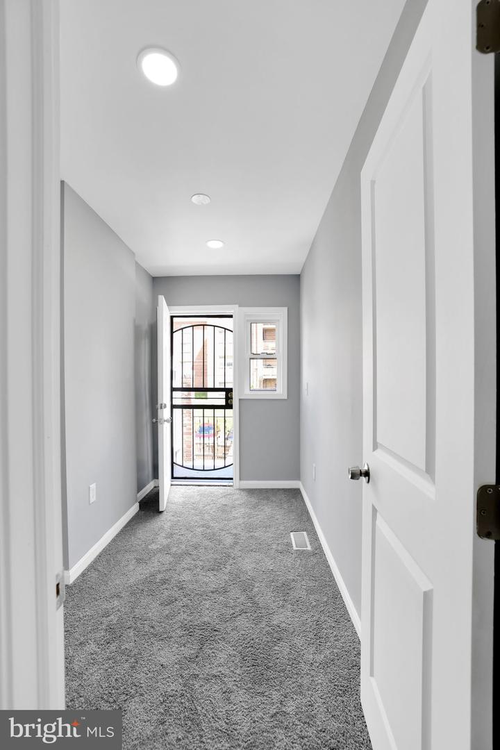 1618 16TH ST SE, WASHINGTON, District Of Columbia 20020, 4 Bedrooms Bedrooms, ,2 BathroomsBathrooms,Residential,For sale,1618 16TH ST SE,DCDC2216722 MLS # DCDC2216722