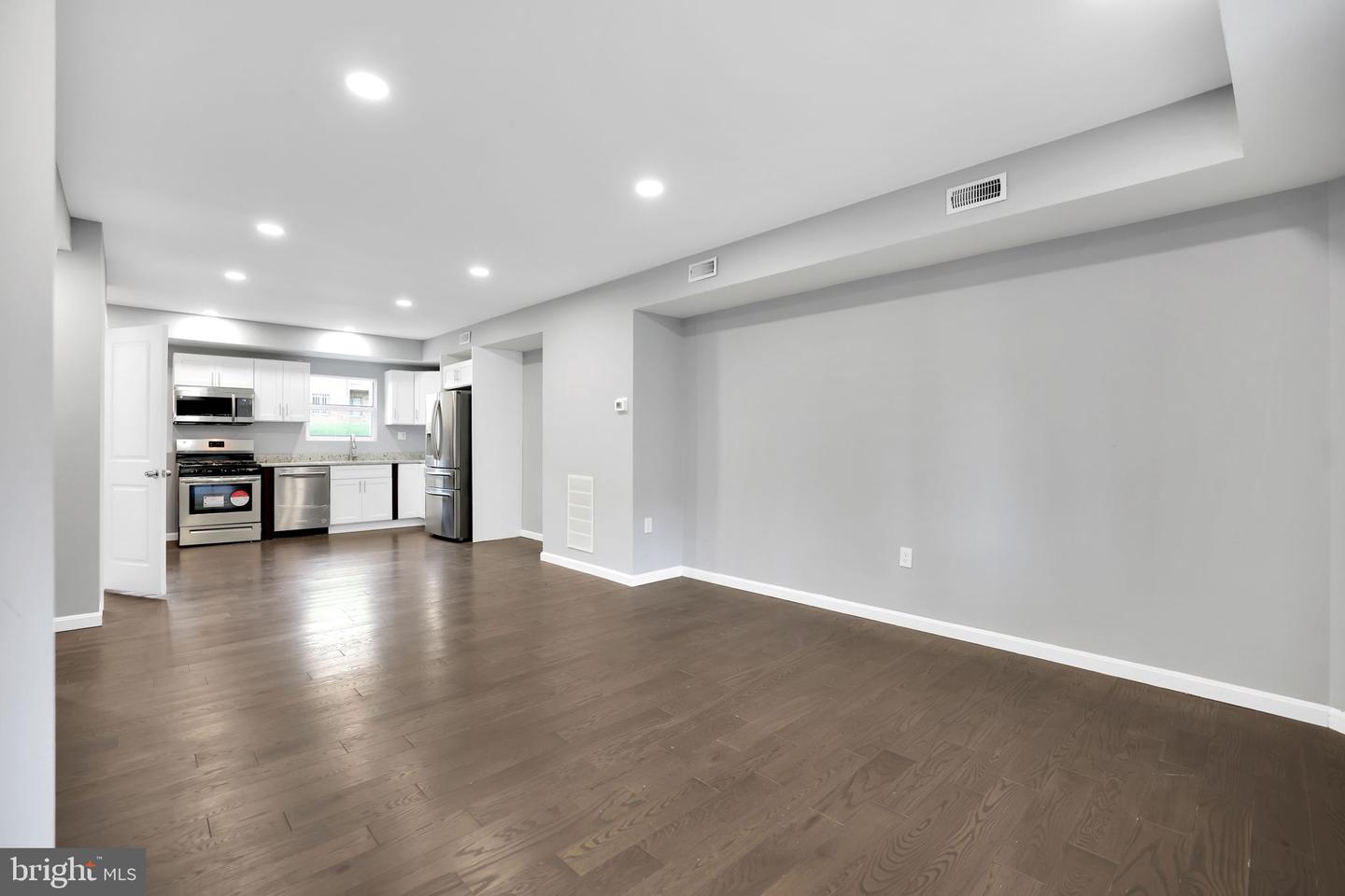 1618 16TH ST SE, WASHINGTON, District Of Columbia 20020, 4 Bedrooms Bedrooms, ,2 BathroomsBathrooms,Residential,For sale,1618 16TH ST SE,DCDC2216722 MLS # DCDC2216722