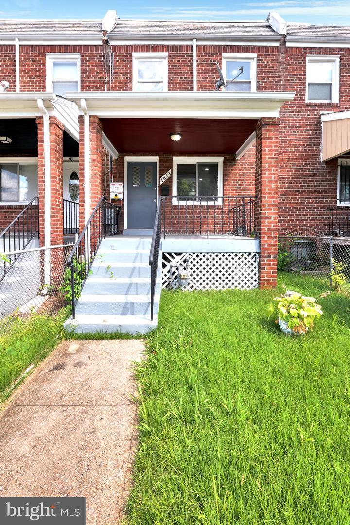 1618 16TH ST SE, WASHINGTON, District Of Columbia 20020, 4 Bedrooms Bedrooms, ,2 BathroomsBathrooms,Residential,For sale,1618 16TH ST SE,DCDC2216722 MLS # DCDC2216722
