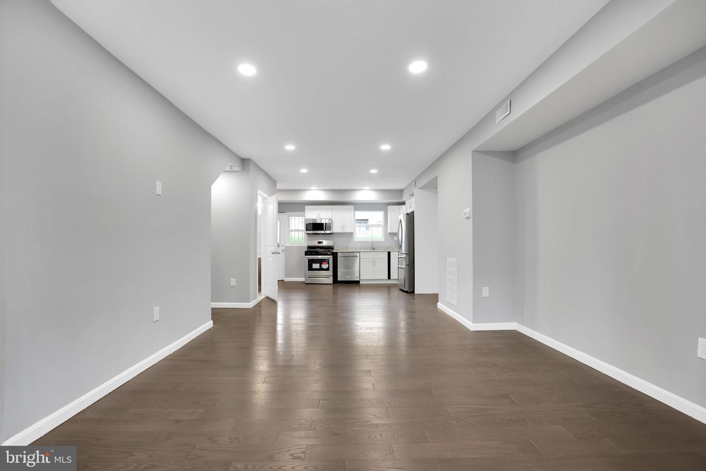 1618 16TH ST SE, WASHINGTON, District Of Columbia 20020, 4 Bedrooms Bedrooms, ,2 BathroomsBathrooms,Residential,For sale,1618 16TH ST SE,DCDC2216722 MLS # DCDC2216722