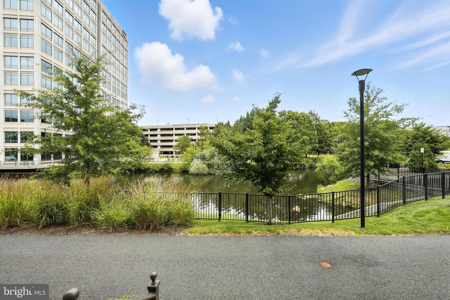 13222 LAKE WATERVIEW WAY, HERNDON, Virginia 20171, 3 Bedrooms Bedrooms, ,3 BathroomsBathrooms,Residential,For sale,13222 LAKE WATERVIEW WAY,VAFX2263214 MLS # VAFX2263214