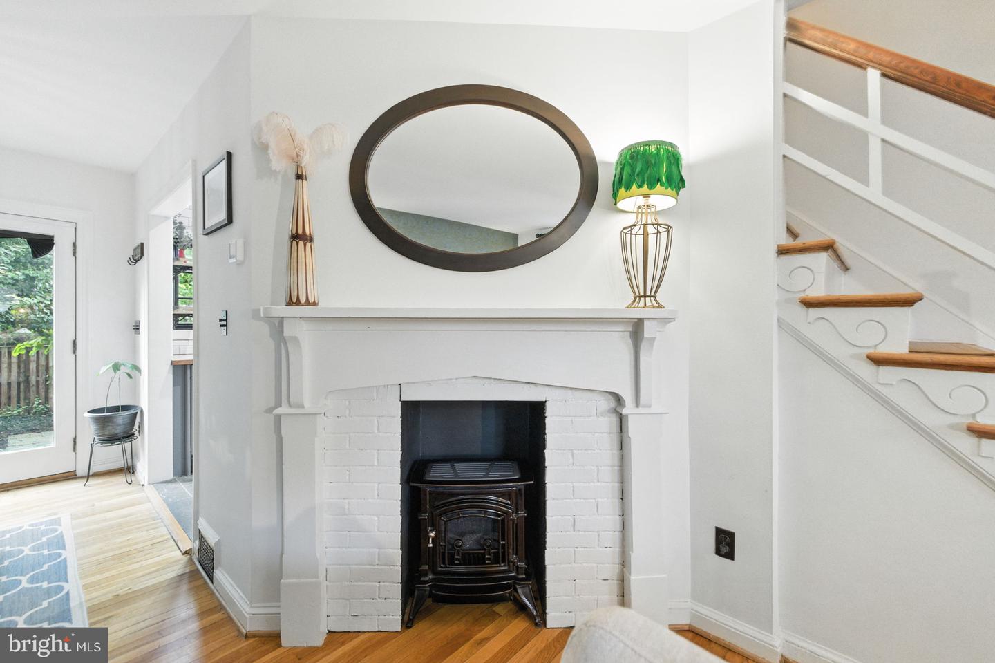 333 MOUNT VERNON AVE, ALEXANDRIA, Virginia 22301, 2 Bedrooms Bedrooms, ,1 BathroomBathrooms,Residential,For sale,333 MOUNT VERNON AVE,VAAX2048990 MLS # VAAX2048990