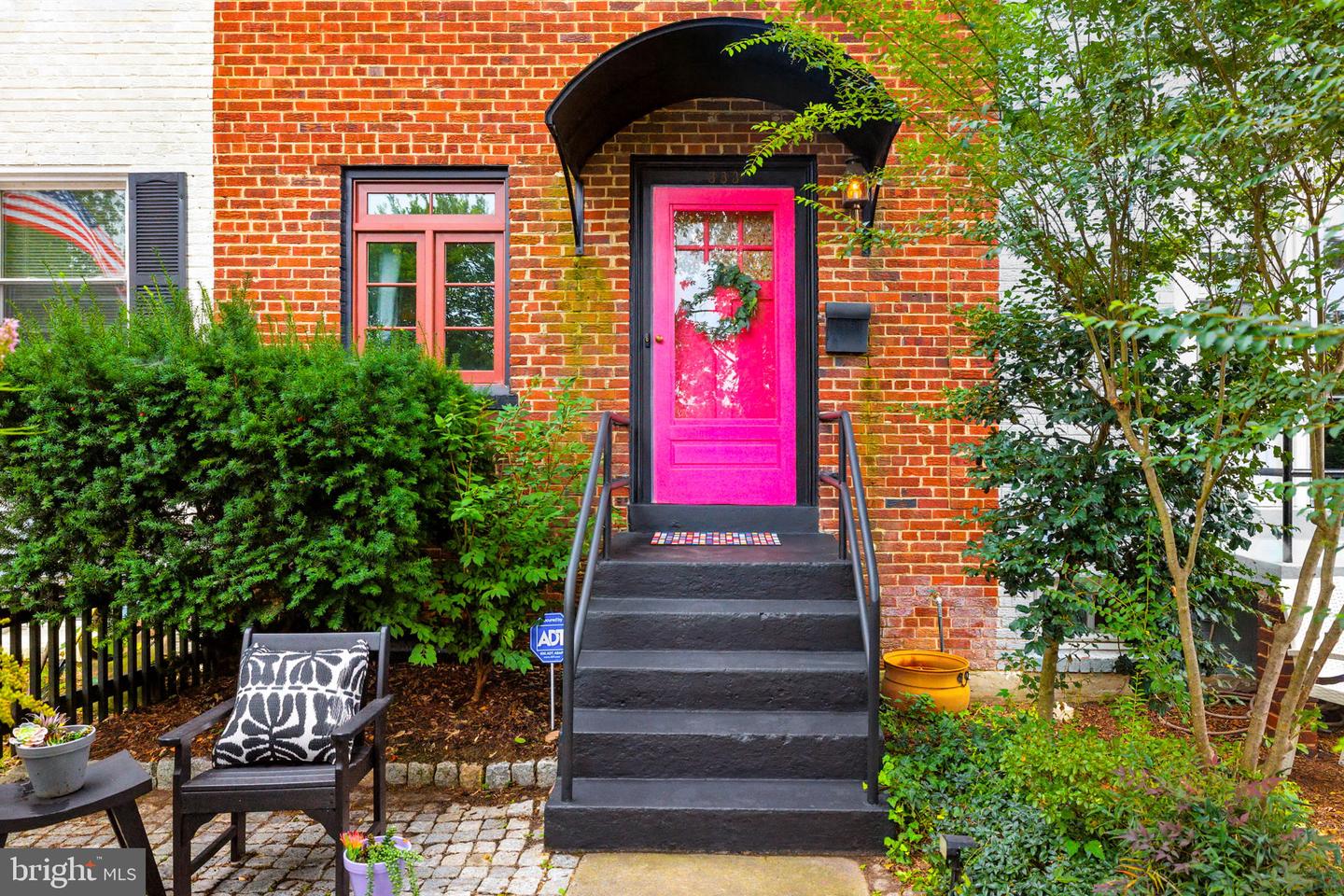 333 MOUNT VERNON AVE, ALEXANDRIA, Virginia 22301, 2 Bedrooms Bedrooms, ,1 BathroomBathrooms,Residential,For sale,333 MOUNT VERNON AVE,VAAX2048990 MLS # VAAX2048990
