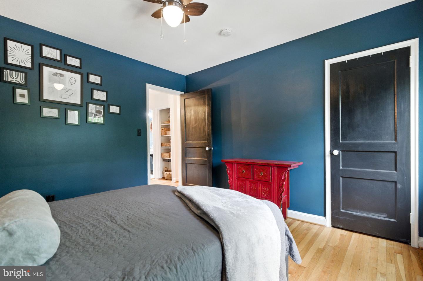 333 MOUNT VERNON AVE, ALEXANDRIA, Virginia 22301, 2 Bedrooms Bedrooms, ,1 BathroomBathrooms,Residential,For sale,333 MOUNT VERNON AVE,VAAX2048990 MLS # VAAX2048990