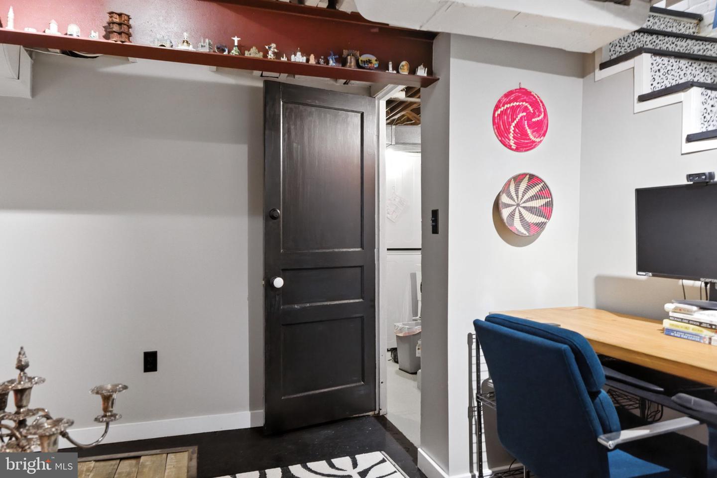 333 MOUNT VERNON AVE, ALEXANDRIA, Virginia 22301, 2 Bedrooms Bedrooms, ,1 BathroomBathrooms,Residential,For sale,333 MOUNT VERNON AVE,VAAX2048990 MLS # VAAX2048990