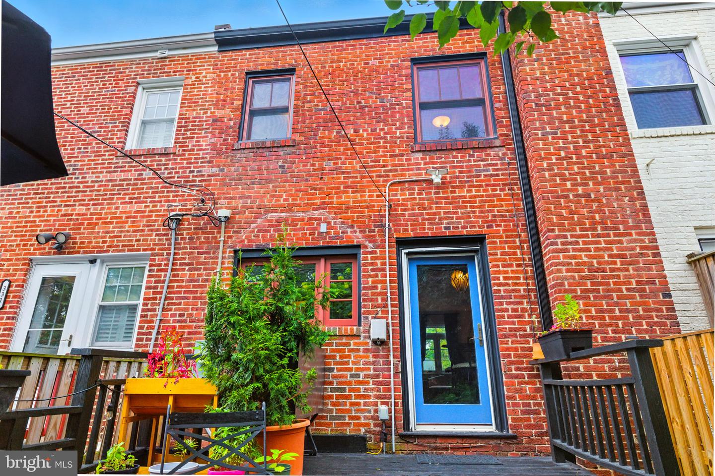333 MOUNT VERNON AVE, ALEXANDRIA, Virginia 22301, 2 Bedrooms Bedrooms, ,1 BathroomBathrooms,Residential,For sale,333 MOUNT VERNON AVE,VAAX2048990 MLS # VAAX2048990