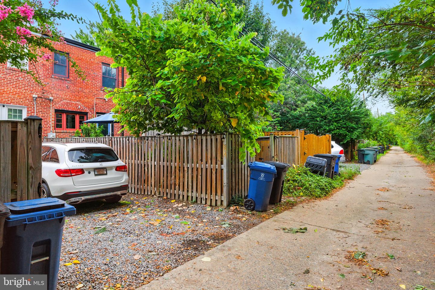 333 MOUNT VERNON AVE, ALEXANDRIA, Virginia 22301, 2 Bedrooms Bedrooms, ,1 BathroomBathrooms,Residential,For sale,333 MOUNT VERNON AVE,VAAX2048990 MLS # VAAX2048990