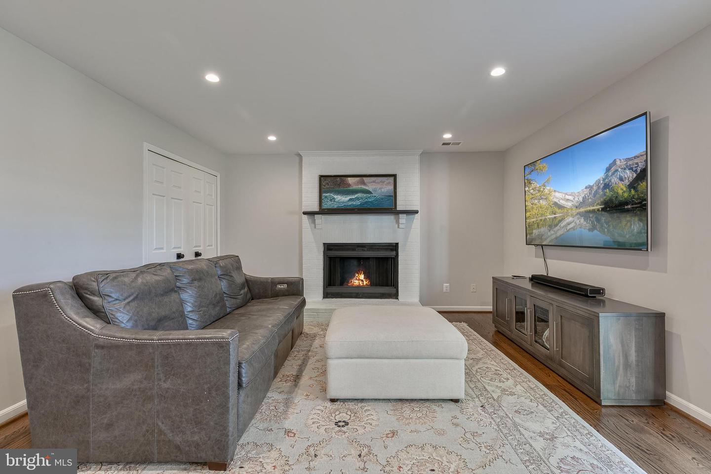 2619 JOHN MILTON DR, HERNDON, Virginia 20171, 4 Bedrooms Bedrooms, ,3 BathroomsBathrooms,Residential,For sale,2619 JOHN MILTON DR,VAFX2263256 MLS # VAFX2263256