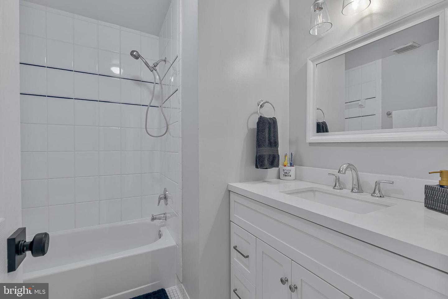 2619 JOHN MILTON DR, HERNDON, Virginia 20171, 4 Bedrooms Bedrooms, ,3 BathroomsBathrooms,Residential,For sale,2619 JOHN MILTON DR,VAFX2263256 MLS # VAFX2263256