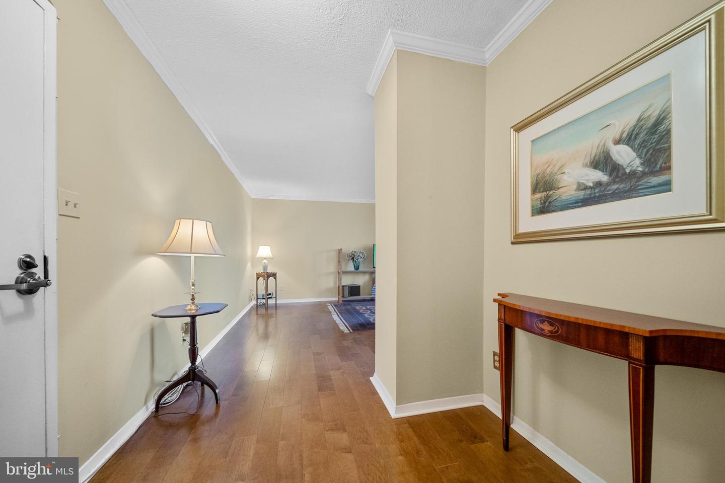 501 SLATERS LN #402, ALEXANDRIA, Virginia 22314, 1 Bedroom Bedrooms, ,1 BathroomBathrooms,Residential,For sale,501 SLATERS LN #402,VAAX2048992 MLS # VAAX2048992