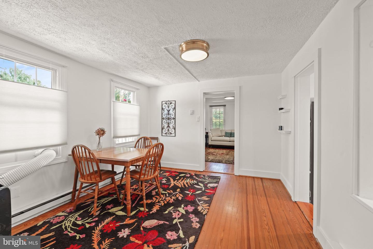 239 OLD WATERFORD RD NW, LEESBURG, Virginia 20176, 3 Bedrooms Bedrooms, ,2 BathroomsBathrooms,Residential,For sale,239 OLD WATERFORD RD NW,VALO2105376 MLS # VALO2105376