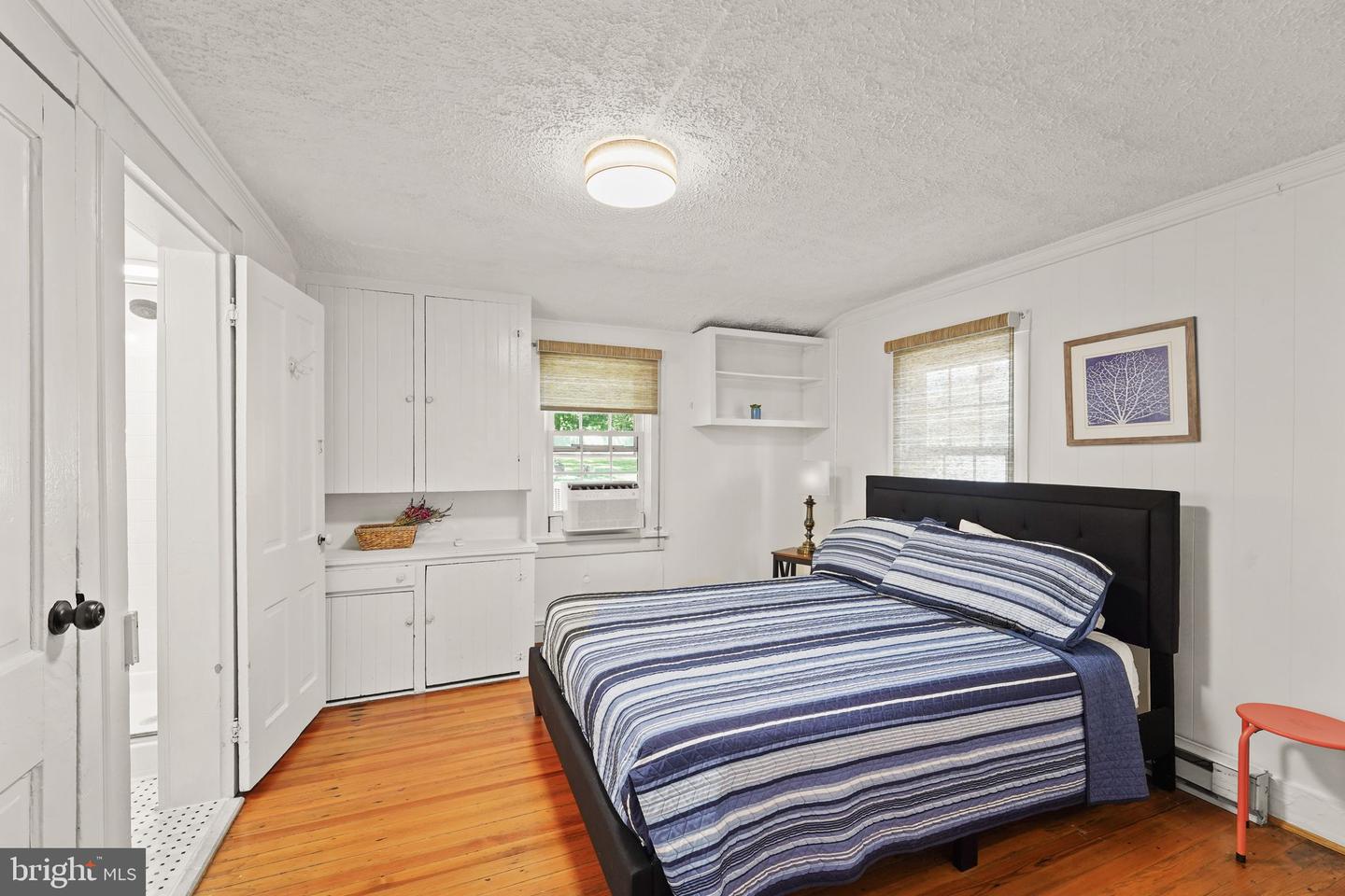 239 OLD WATERFORD RD NW, LEESBURG, Virginia 20176, 3 Bedrooms Bedrooms, ,2 BathroomsBathrooms,Residential,For sale,239 OLD WATERFORD RD NW,VALO2105376 MLS # VALO2105376
