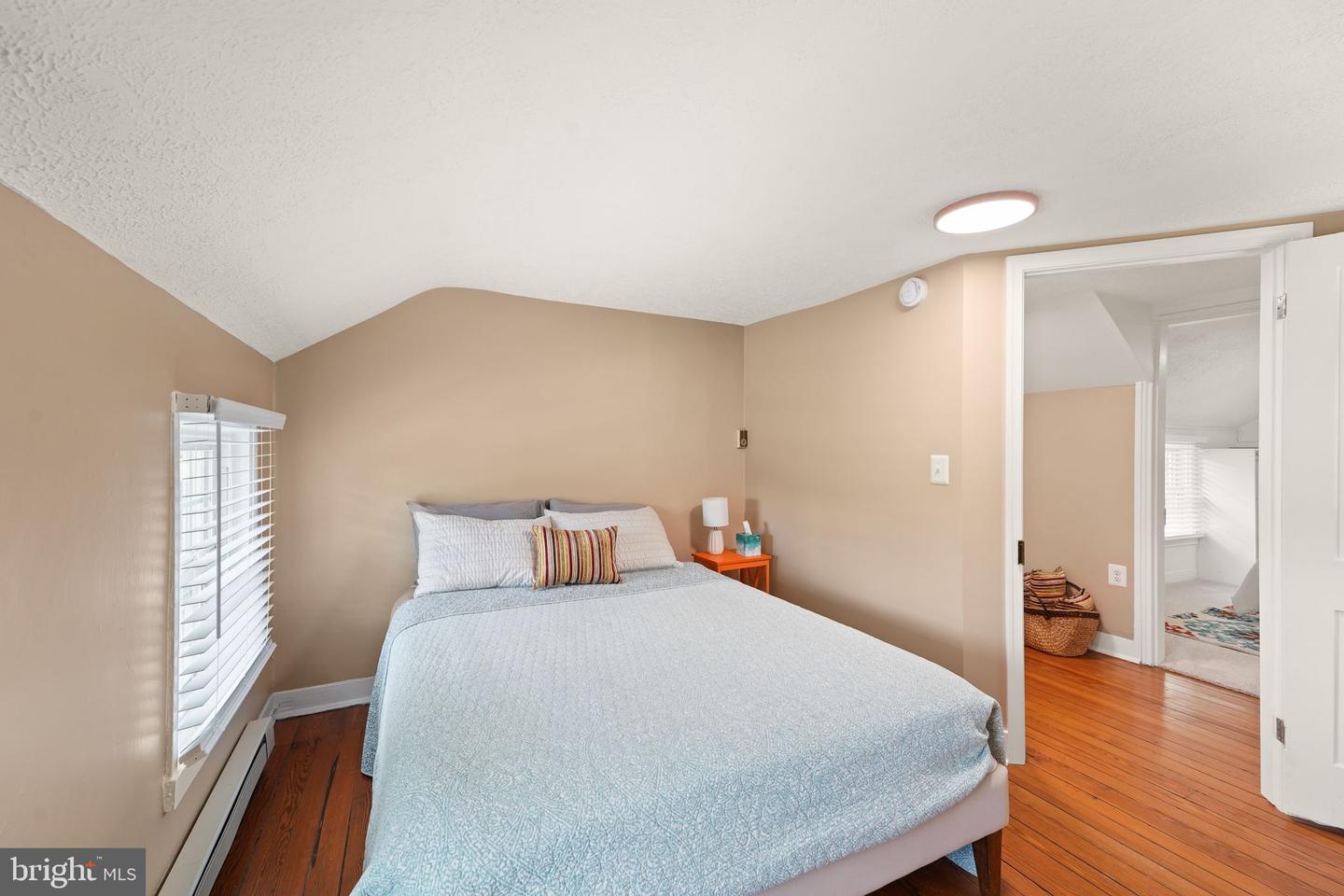 239 OLD WATERFORD RD NW, LEESBURG, Virginia 20176, 3 Bedrooms Bedrooms, ,2 BathroomsBathrooms,Residential,For sale,239 OLD WATERFORD RD NW,VALO2105376 MLS # VALO2105376