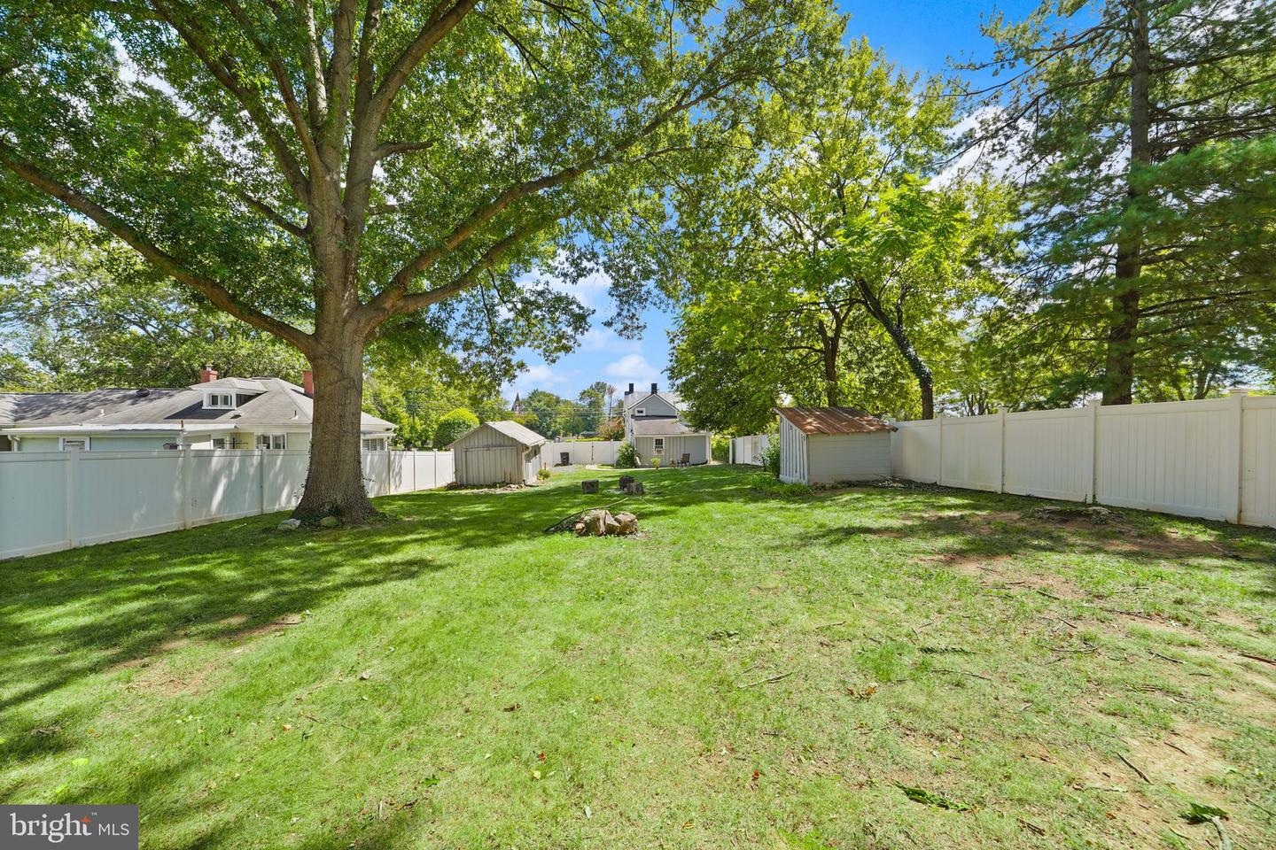 239 OLD WATERFORD RD NW, LEESBURG, Virginia 20176, 3 Bedrooms Bedrooms, ,2 BathroomsBathrooms,Residential,For sale,239 OLD WATERFORD RD NW,VALO2105376 MLS # VALO2105376
