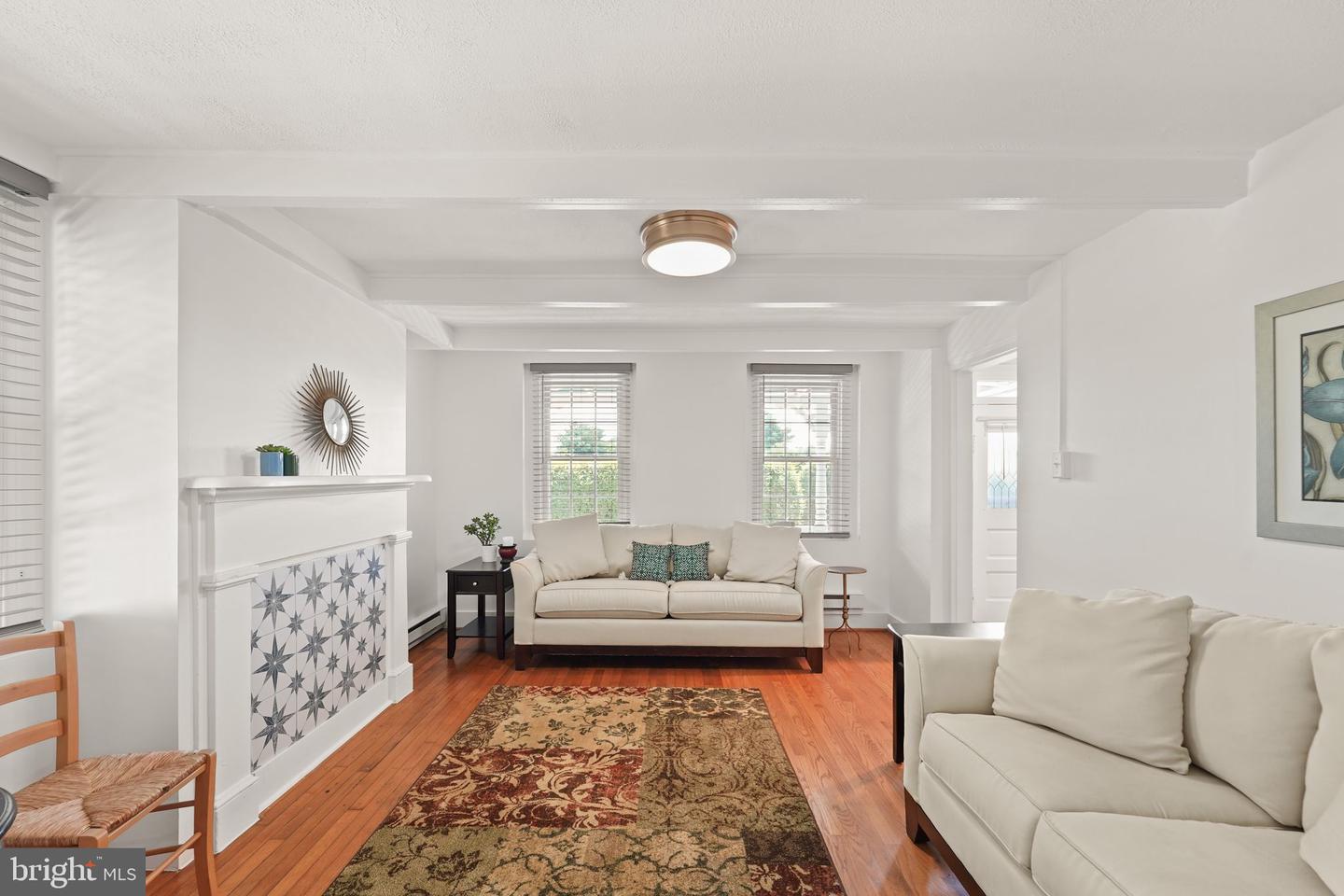 239 OLD WATERFORD RD NW, LEESBURG, Virginia 20176, 3 Bedrooms Bedrooms, ,2 BathroomsBathrooms,Residential,For sale,239 OLD WATERFORD RD NW,VALO2105376 MLS # VALO2105376