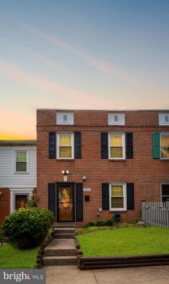 2907 WETHERBURN CT, WOODBRIDGE, Virginia 22191, 3 Bedrooms Bedrooms, ,1 BathroomBathrooms,Residential,For sale,2907 WETHERBURN CT,VAPW2102670 MLS # VAPW2102670