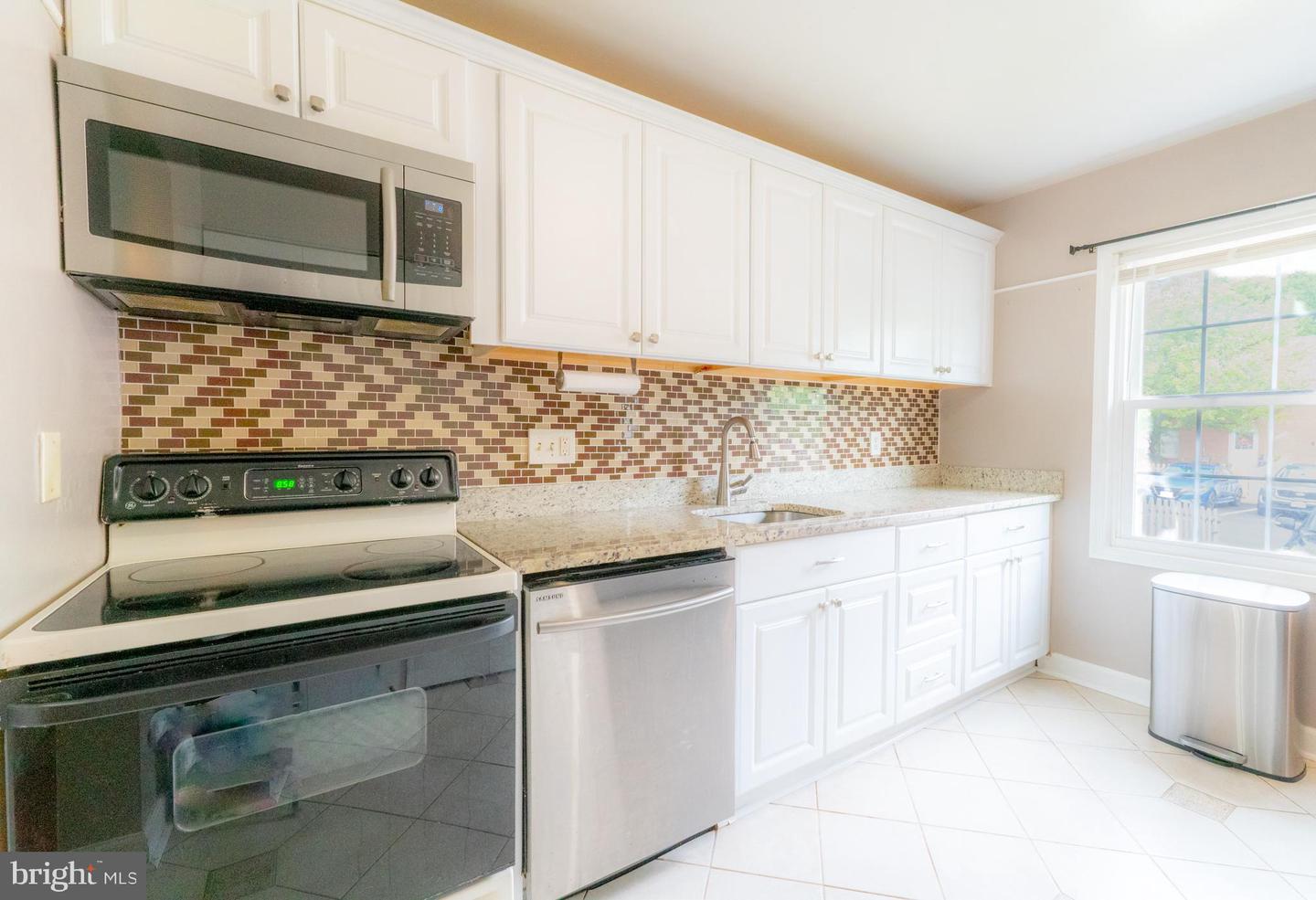 2907 WETHERBURN CT, WOODBRIDGE, Virginia 22191, 3 Bedrooms Bedrooms, ,1 BathroomBathrooms,Residential,For sale,2907 WETHERBURN CT,VAPW2102670 MLS # VAPW2102670