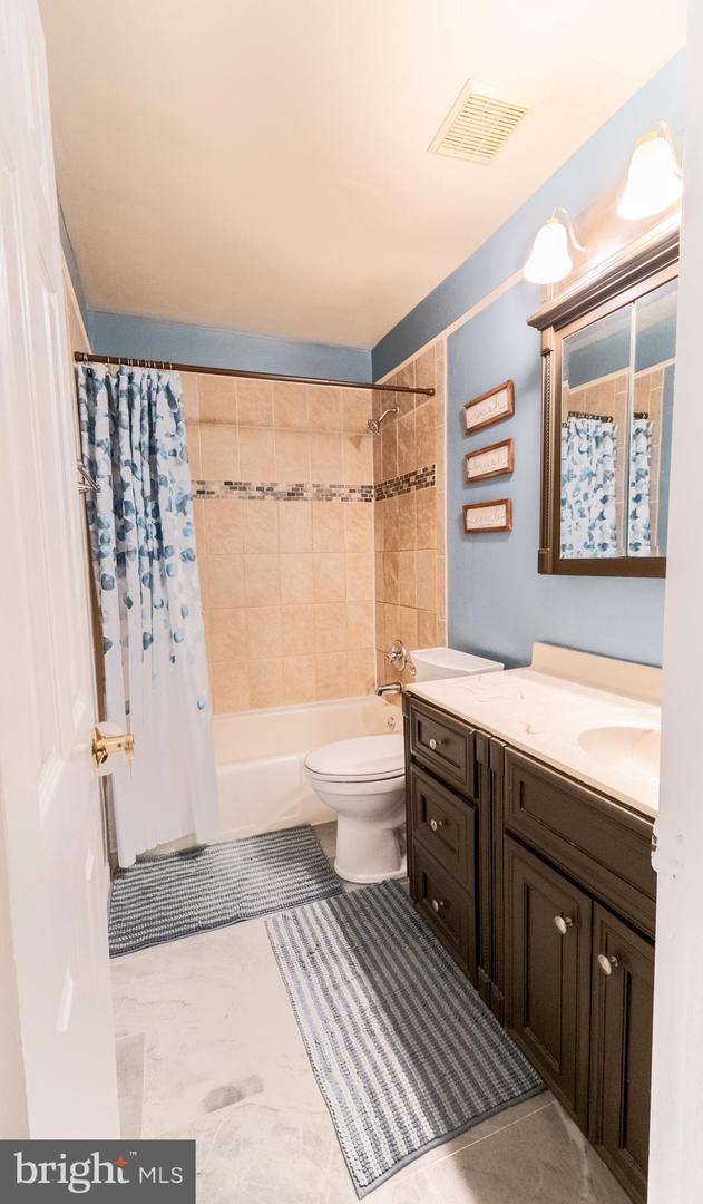 2907 WETHERBURN CT, WOODBRIDGE, Virginia 22191, 3 Bedrooms Bedrooms, ,1 BathroomBathrooms,Residential,For sale,2907 WETHERBURN CT,VAPW2102670 MLS # VAPW2102670