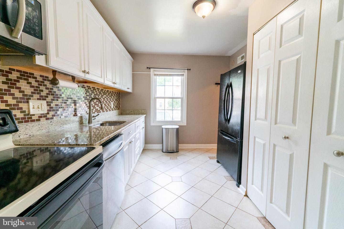 2907 WETHERBURN CT, WOODBRIDGE, Virginia 22191, 3 Bedrooms Bedrooms, ,1 BathroomBathrooms,Residential,For sale,2907 WETHERBURN CT,VAPW2102670 MLS # VAPW2102670