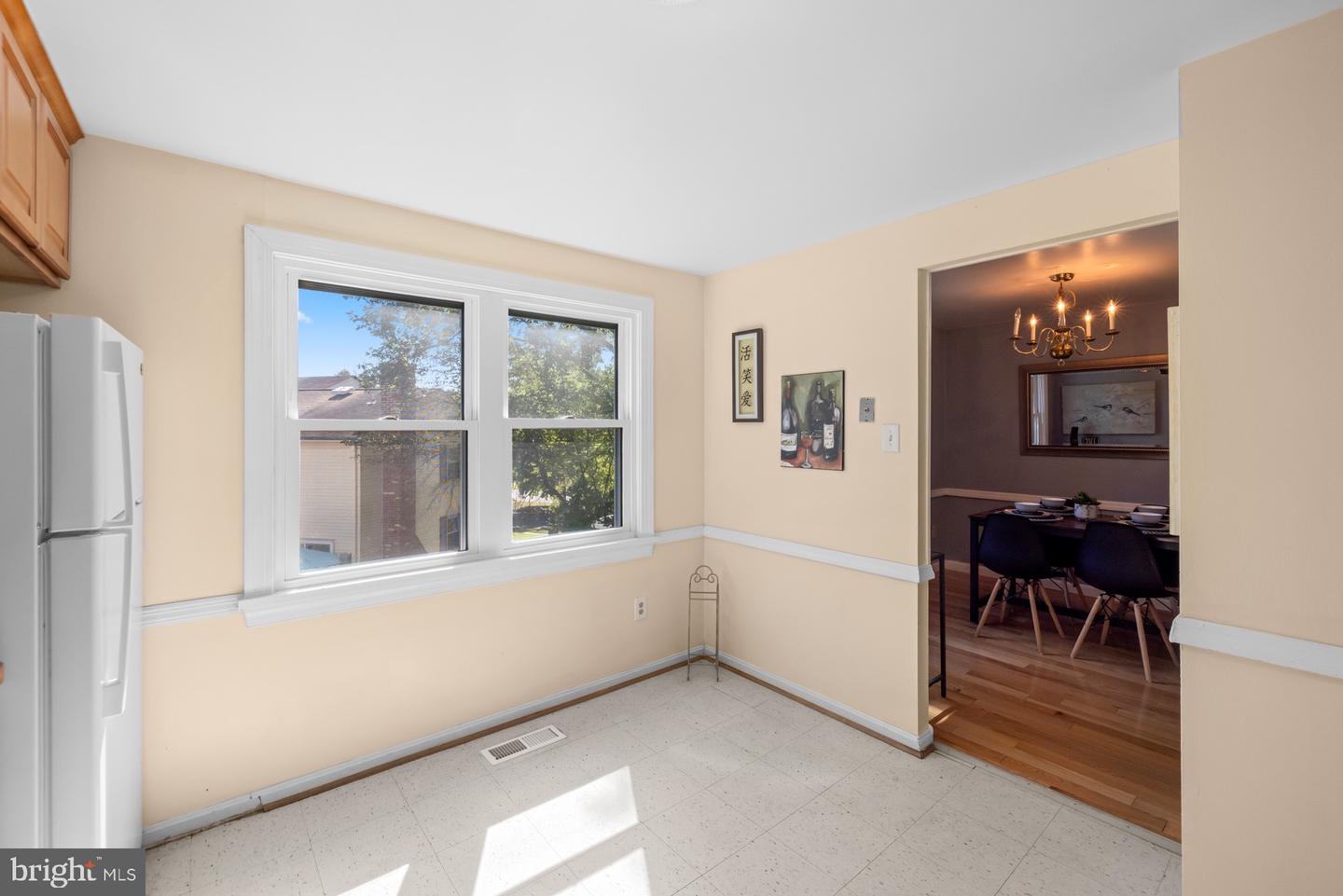 3123 PEBBLE HILL LN, FAIRFAX, Virginia 22031, 3 Bedrooms Bedrooms, ,2 BathroomsBathrooms,Residential,For sale,3123 PEBBLE HILL LN,VAFX2263418 MLS # VAFX2263418