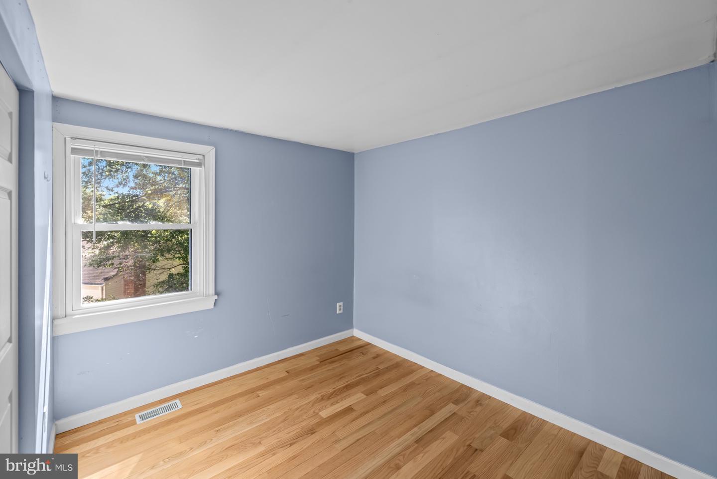 3123 PEBBLE HILL LN, FAIRFAX, Virginia 22031, 3 Bedrooms Bedrooms, ,2 BathroomsBathrooms,Residential,For sale,3123 PEBBLE HILL LN,VAFX2263418 MLS # VAFX2263418