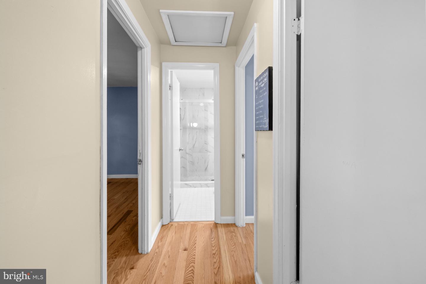3123 PEBBLE HILL LN, FAIRFAX, Virginia 22031, 3 Bedrooms Bedrooms, ,2 BathroomsBathrooms,Residential,For sale,3123 PEBBLE HILL LN,VAFX2263418 MLS # VAFX2263418