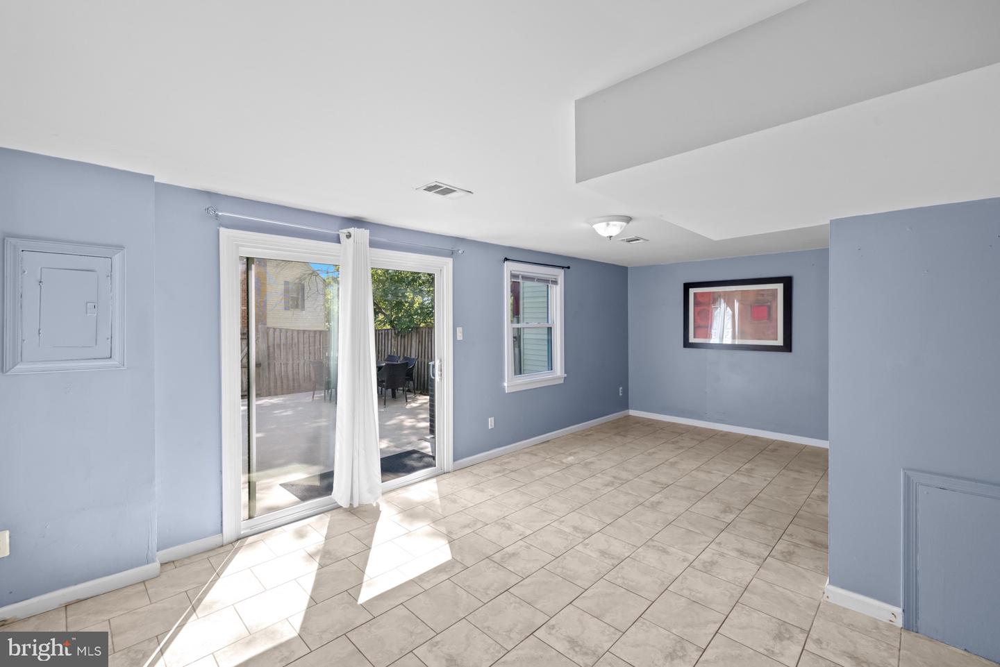 3123 PEBBLE HILL LN, FAIRFAX, Virginia 22031, 3 Bedrooms Bedrooms, ,2 BathroomsBathrooms,Residential,For sale,3123 PEBBLE HILL LN,VAFX2263418 MLS # VAFX2263418