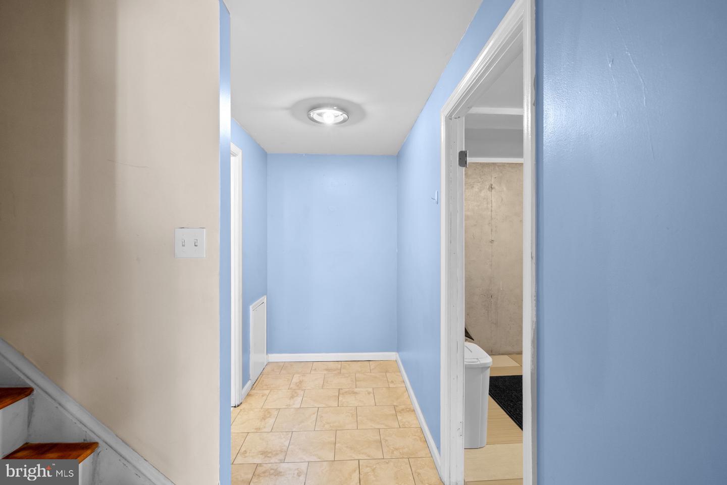 3123 PEBBLE HILL LN, FAIRFAX, Virginia 22031, 3 Bedrooms Bedrooms, ,2 BathroomsBathrooms,Residential,For sale,3123 PEBBLE HILL LN,VAFX2263418 MLS # VAFX2263418