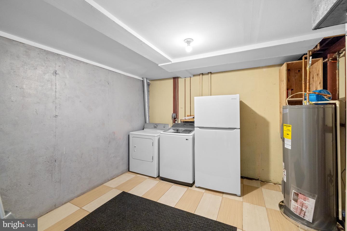 3123 PEBBLE HILL LN, FAIRFAX, Virginia 22031, 3 Bedrooms Bedrooms, ,2 BathroomsBathrooms,Residential,For sale,3123 PEBBLE HILL LN,VAFX2263418 MLS # VAFX2263418