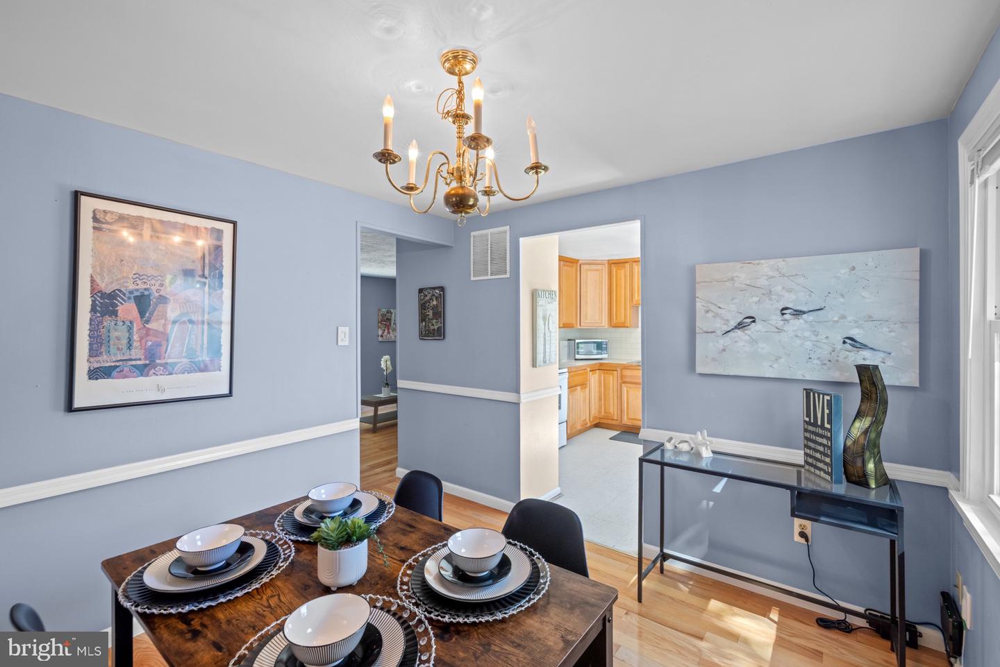 3123 PEBBLE HILL LN, FAIRFAX, Virginia 22031, 3 Bedrooms Bedrooms, ,2 BathroomsBathrooms,Residential,For sale,3123 PEBBLE HILL LN,VAFX2263418 MLS # VAFX2263418