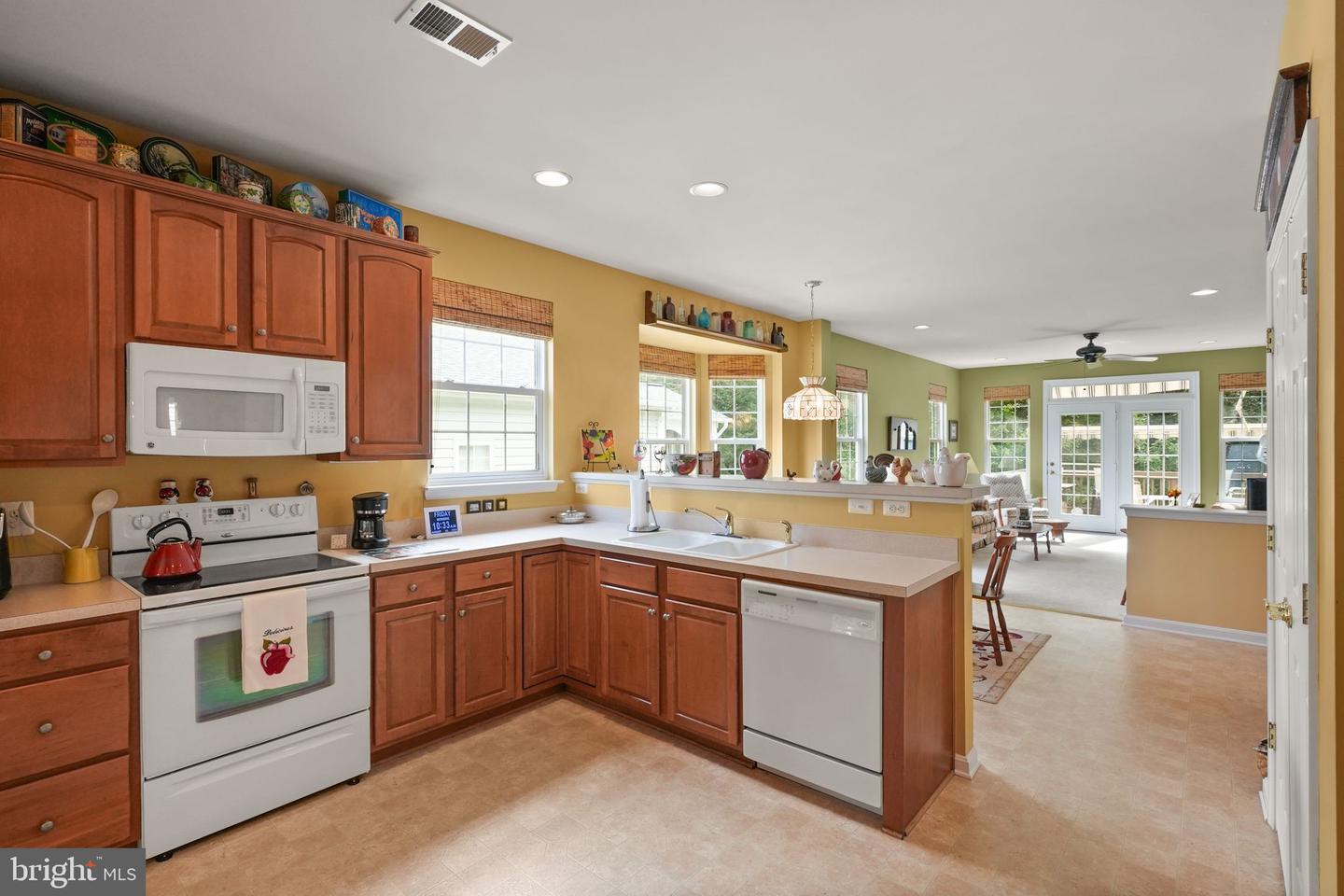 4030 GREAT HARVEST CT, DUMFRIES, Virginia 22025, 4 Bedrooms Bedrooms, ,3 BathroomsBathrooms,Residential,For sale,4030 GREAT HARVEST CT,VAPW2102692 MLS # VAPW2102692