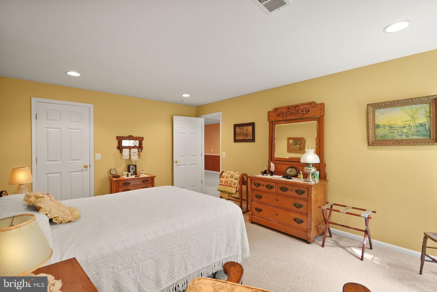 4030 GREAT HARVEST CT, DUMFRIES, Virginia 22025, 4 Bedrooms Bedrooms, ,3 BathroomsBathrooms,Residential,For sale,4030 GREAT HARVEST CT,VAPW2102692 MLS # VAPW2102692