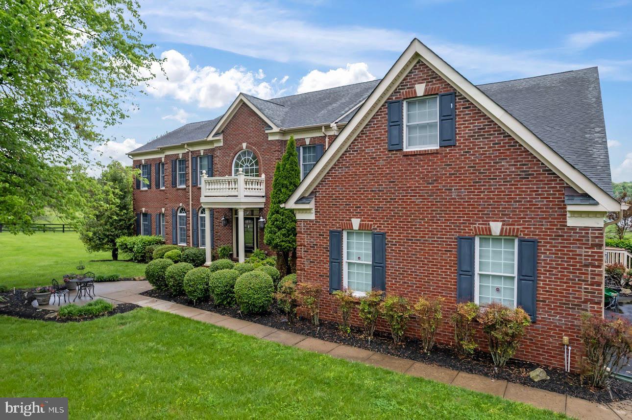 41113 CANONGATE DR, LEESBURG, Virginia 20175, 8 Bedrooms Bedrooms, ,6 BathroomsBathrooms,Residential,For sale,41113 CANONGATE DR,VALO2105428 MLS # VALO2105428