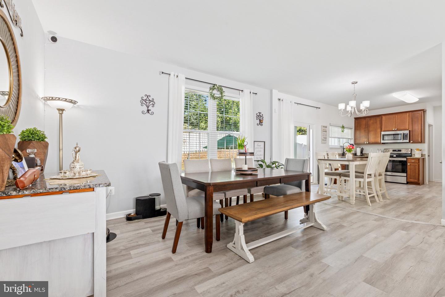 8 WORSHAM LN, FREDERICKSBURG, Virginia 22405, 4 Bedrooms Bedrooms, ,3 BathroomsBathrooms,Residential,For sale,8 WORSHAM LN,VAST2042176 MLS # VAST2042176