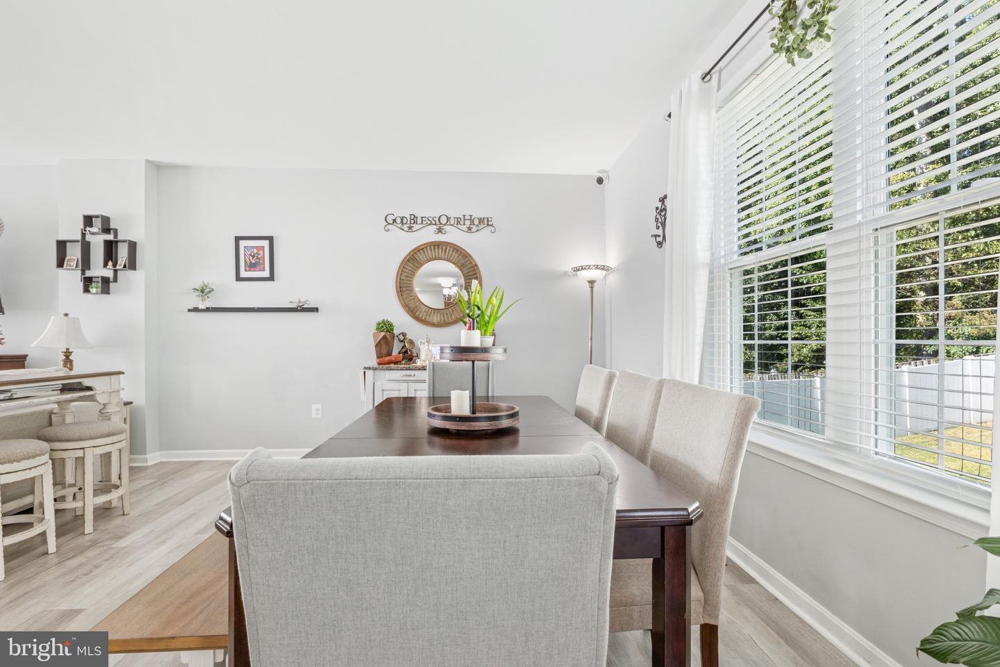 8 WORSHAM LN, FREDERICKSBURG, Virginia 22405, 4 Bedrooms Bedrooms, ,3 BathroomsBathrooms,Residential,For sale,8 WORSHAM LN,VAST2042176 MLS # VAST2042176