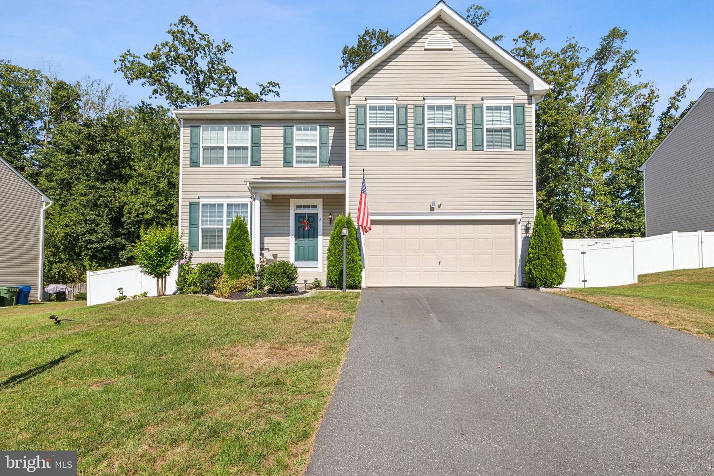 8 WORSHAM LN, FREDERICKSBURG, Virginia 22405, 4 Bedrooms Bedrooms, ,3 BathroomsBathrooms,Residential,For sale,8 WORSHAM LN,VAST2042176 MLS # VAST2042176