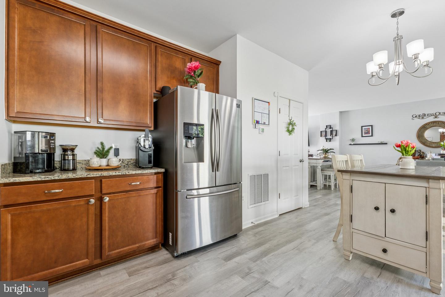 8 WORSHAM LN, FREDERICKSBURG, Virginia 22405, 4 Bedrooms Bedrooms, ,3 BathroomsBathrooms,Residential,For sale,8 WORSHAM LN,VAST2042176 MLS # VAST2042176