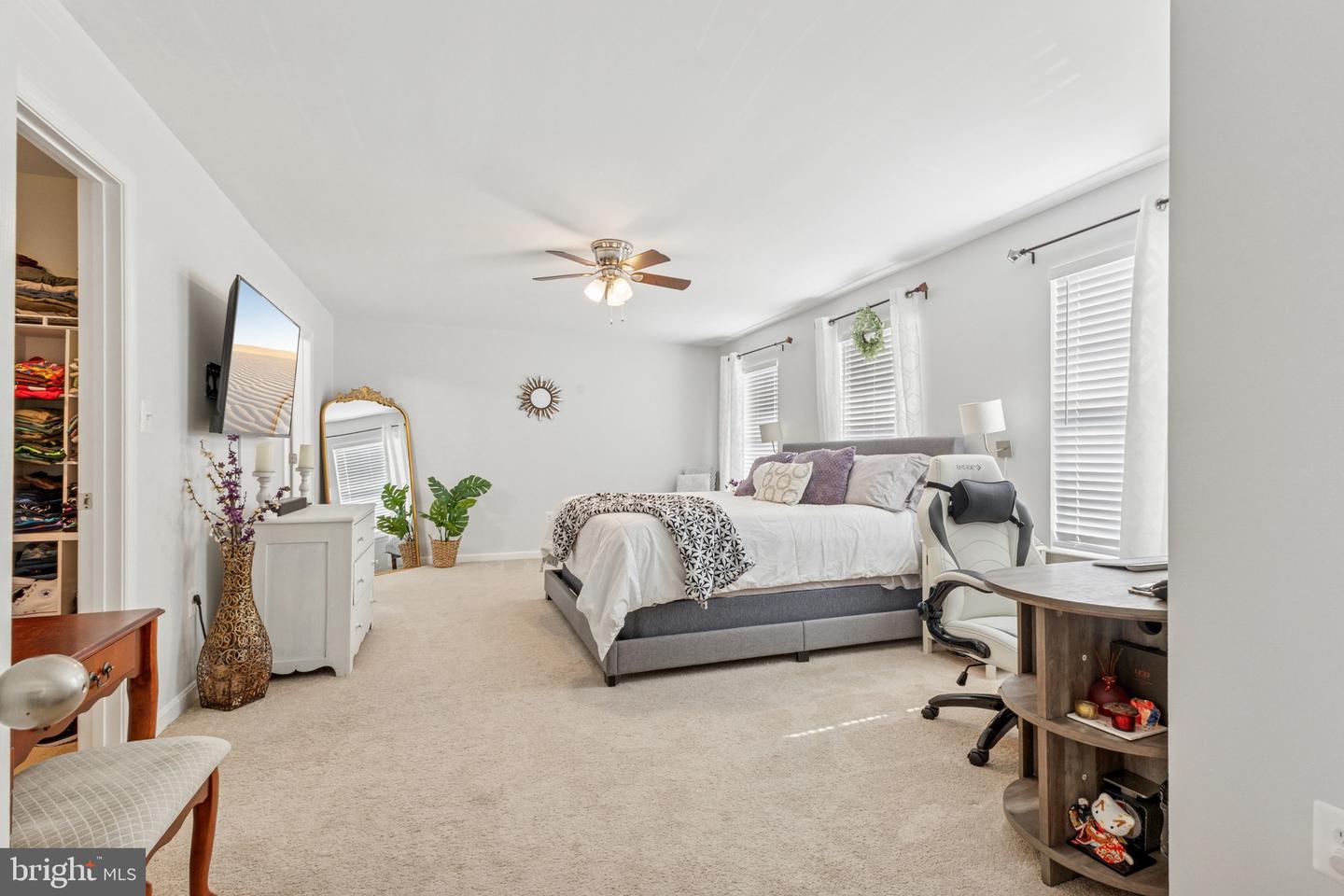 8 WORSHAM LN, FREDERICKSBURG, Virginia 22405, 4 Bedrooms Bedrooms, ,3 BathroomsBathrooms,Residential,For sale,8 WORSHAM LN,VAST2042176 MLS # VAST2042176