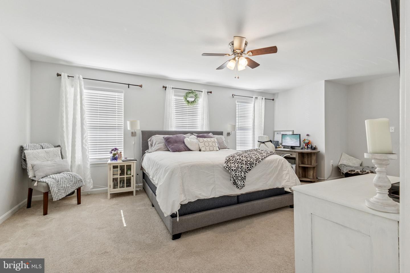 8 WORSHAM LN, FREDERICKSBURG, Virginia 22405, 4 Bedrooms Bedrooms, ,3 BathroomsBathrooms,Residential,For sale,8 WORSHAM LN,VAST2042176 MLS # VAST2042176