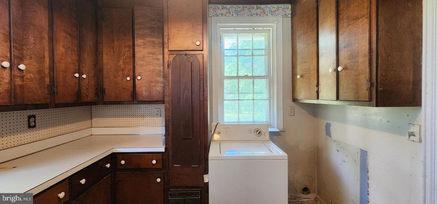 109 ELLISVILLE DR, LOUISA, Virginia 23093, 4 Bedrooms Bedrooms, ,2 BathroomsBathrooms,Residential,For sale,109 ELLISVILLE DR,VALA2008486 MLS # VALA2008486
